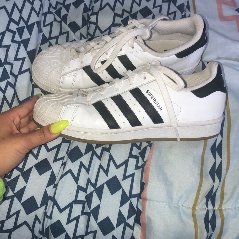 Adidas superstar